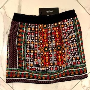 Tolani skirt. Size xs.NWT
